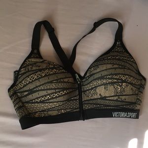 Victoria secret sports bra.